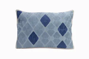 DIAMOND PATTERN CUSHION BLUE