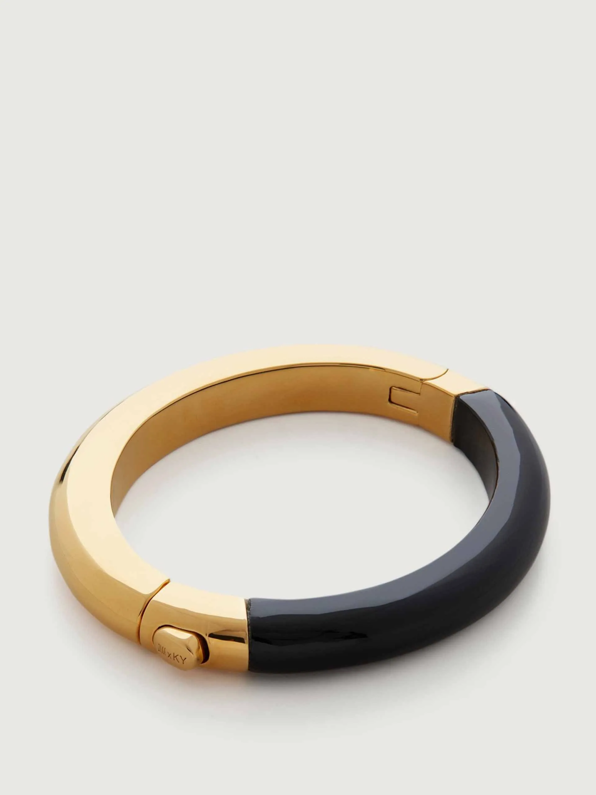 Gold and black onyx bangle