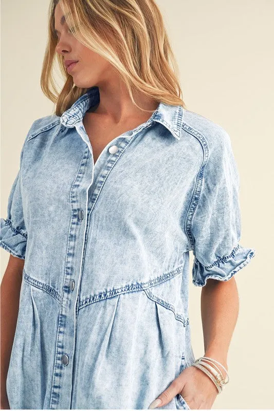 Ruffled Short Sleeve Buttoned Denim Dress