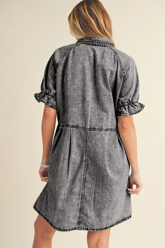 Ruffled Short Sleeve Buttoned Denim Dress