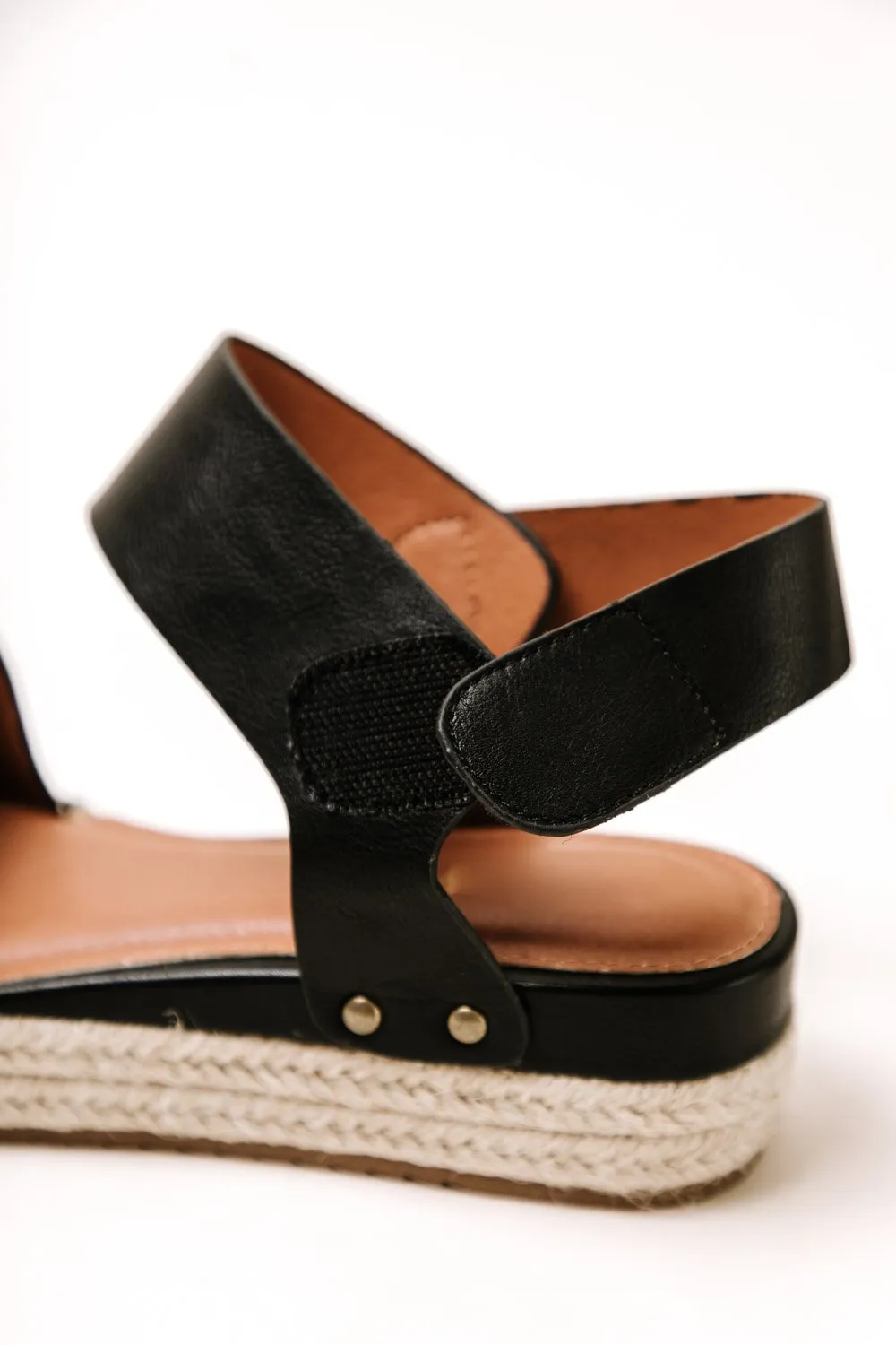 Valley Espadrille Sandal in Black